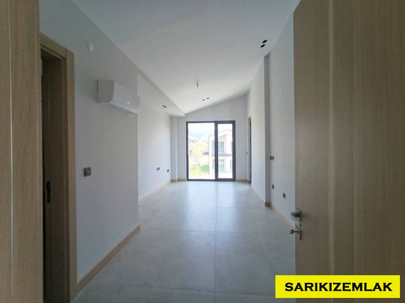 Edremit Güre Mah`da3+1  Villa. - 7